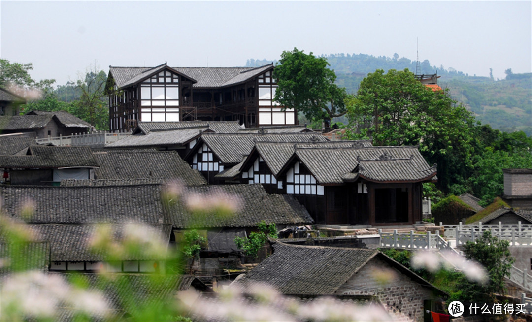 重庆旅游攻略：涞滩古镇三面都是悬崖，龚滩超过1800年历史