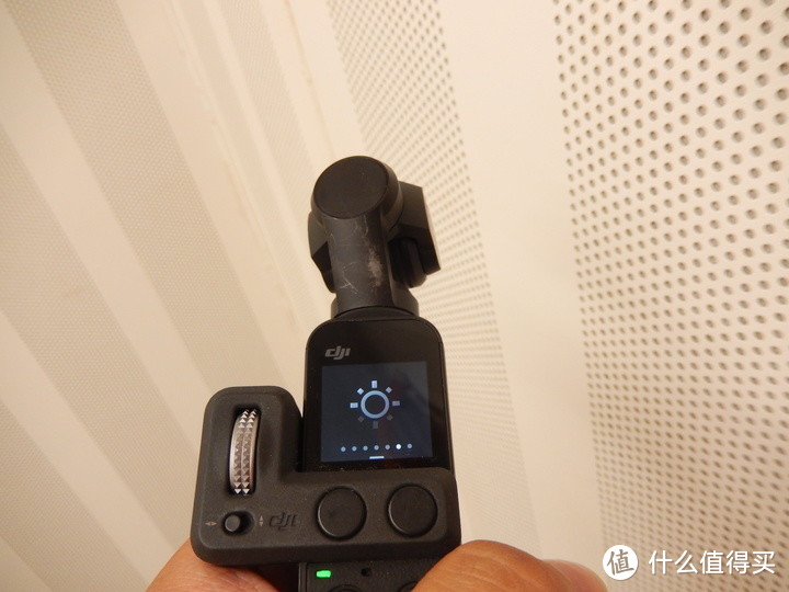 大疆灵眸 DJI OSMO POCKET OT110三轴云台相机测评