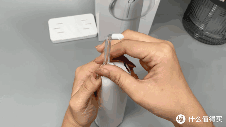 人类高质量冲牙器——美的SPA温和脉冲、微气泡冲牙器MC-BY0201评测