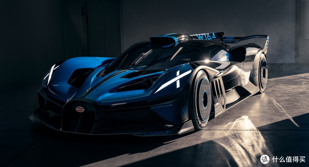 Bugatti Bolide 世界顶级限量超跑荣获“2021 最帅超跑”大奖！