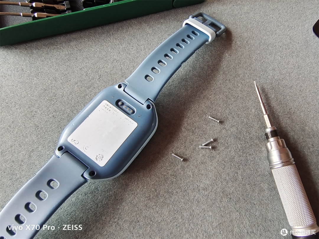 自己维修更换米兔4X儿童手表屏幕总成，能动手就别BB