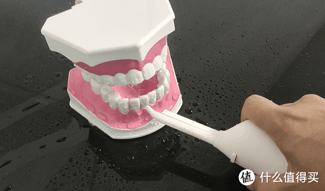 爱护牙齿要趁早，美的智能SPA微气泡可视化冲牙器体验