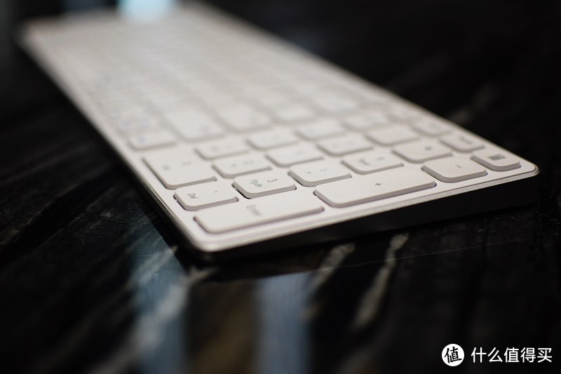 雷柏新品 E9350G多模刀锋无线键盘
