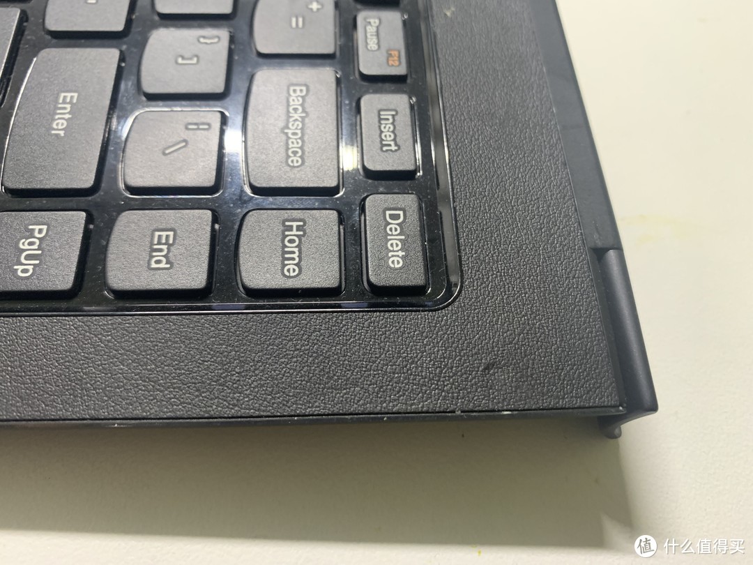 最便宜的带触摸板的蓝牙键盘——联想﻿BKC900