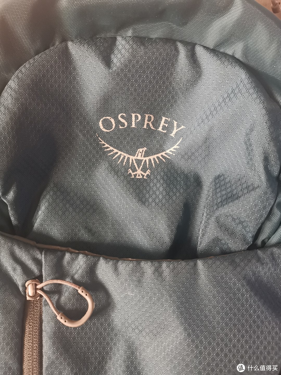 轻便与舒适，OSPREY（小鹰）日光20L双肩背包半年体验