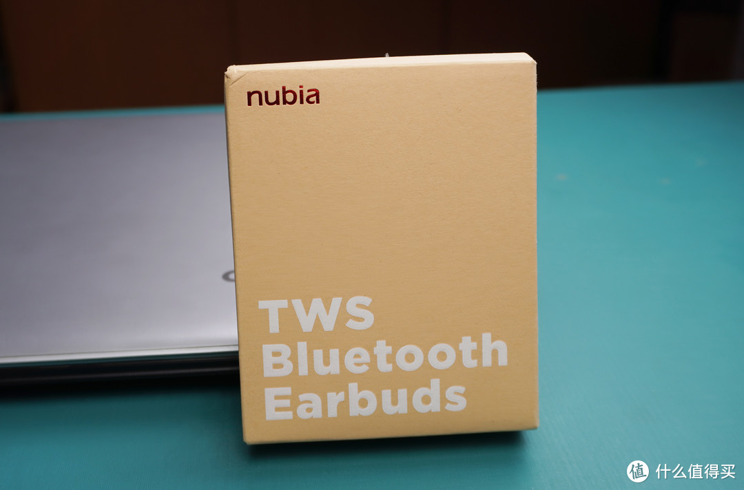 时尚实用派，努比亚新音T1蓝牙耳机测评分享