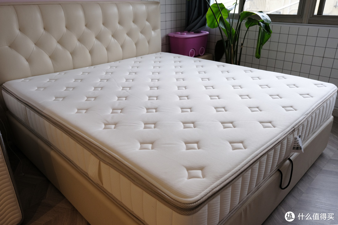 硬一点的床垫不好找？那你千万不要错过这一款——德国Emma弗莱堡天然乳胶黄麻护脊床垫！