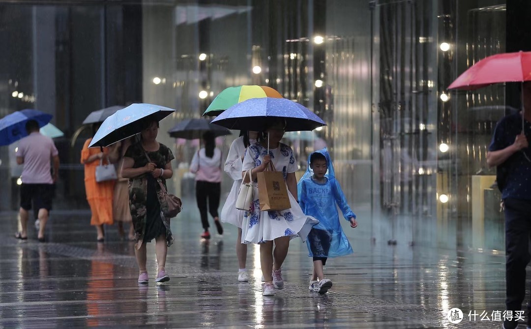 雨季来临！这可能是“ 如何选购一把好雨伞？”的最完整攻略