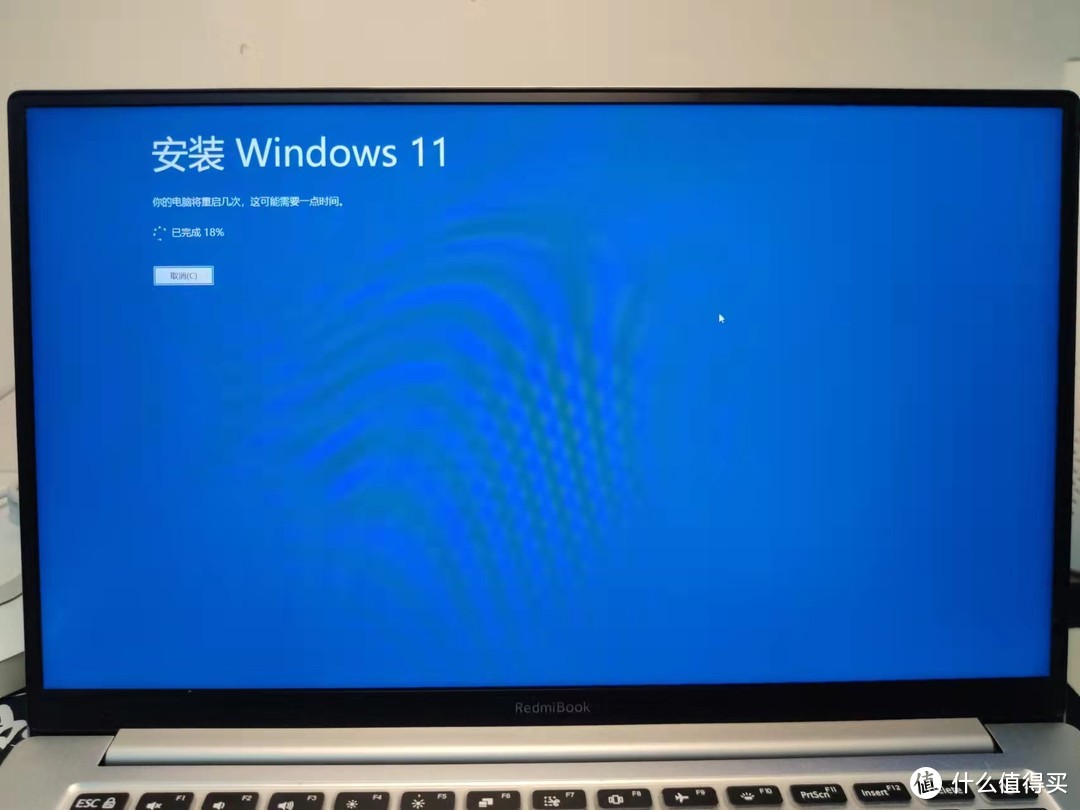 Windows11正式版初体验，界面变好看，窗口更圆润