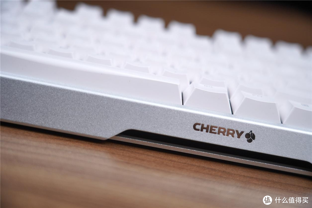 樱桃首款无线键盘来袭，CHERRY MX 3.0S Wireless是否能够打动你。