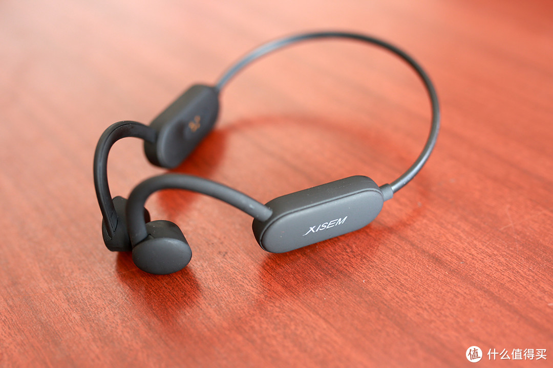 连接便捷，西圣X1骨传导蓝牙耳机还是运动款MP3