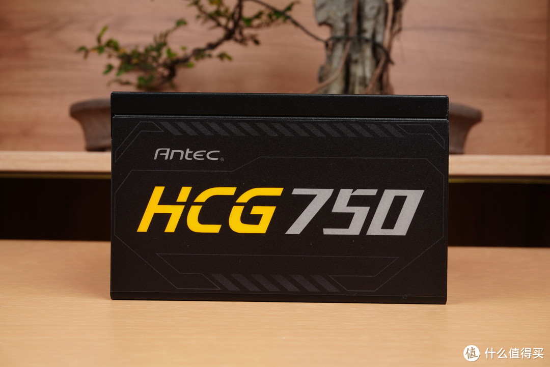 全新的品牌语言设计，九州风神CG540机箱评测