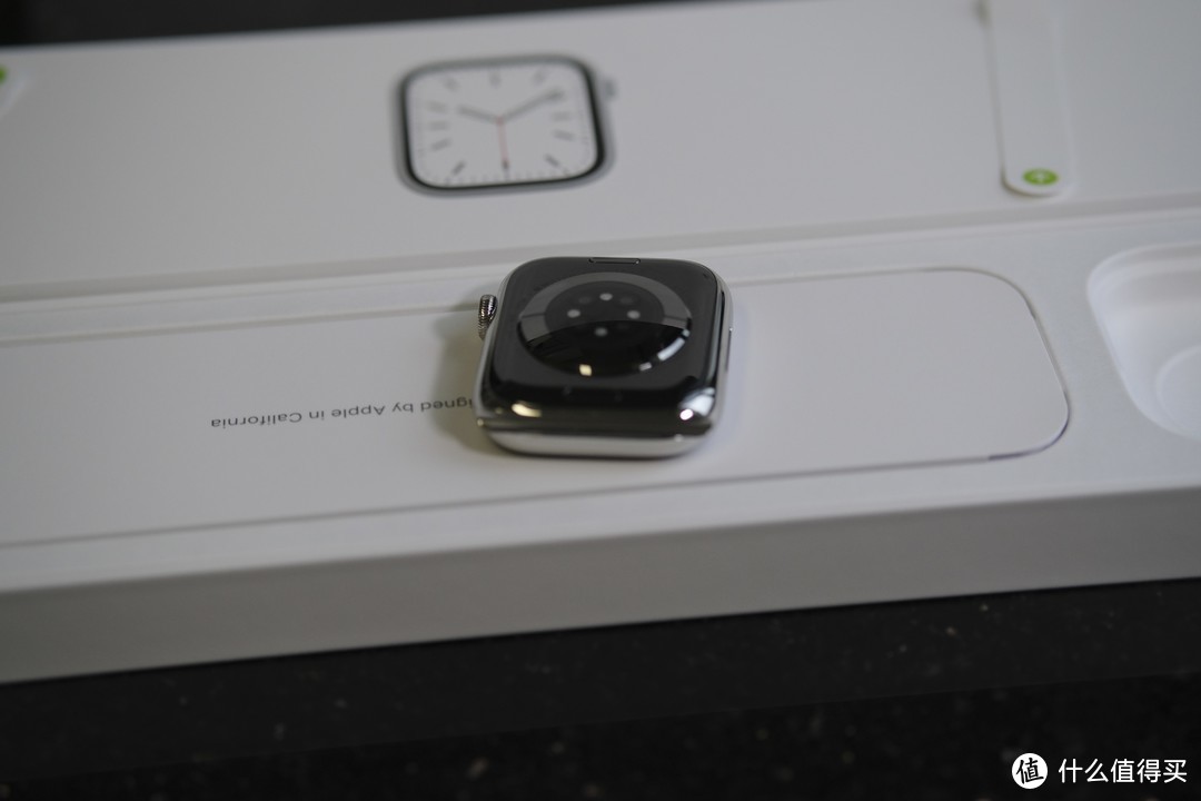 又是一年换表季，apple watch s7（米兰尼斯 白钢）开箱简评