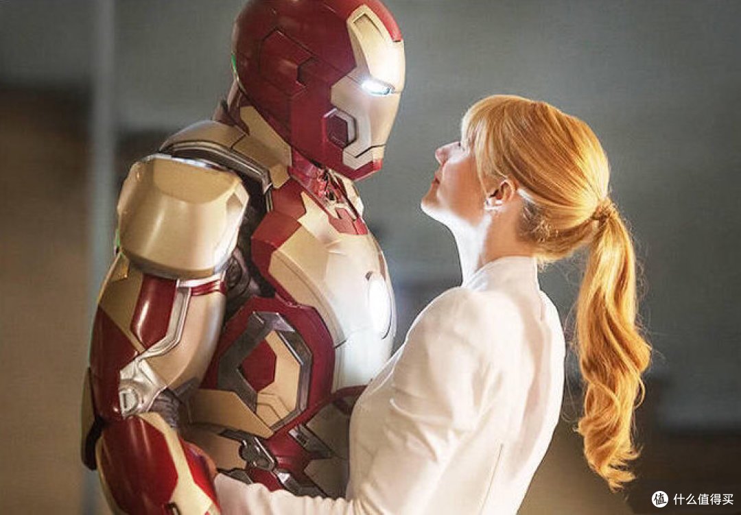 佩珀·波茨(小辣椒)是托尼(钢铁侠)生命中最亲近的人.她照亮他的生命.