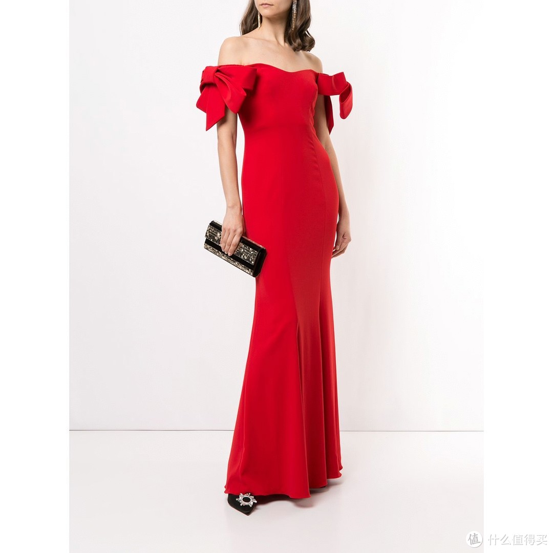 许晴遇上佟丽娅、钟楚曦，宝格丽晚宴谁的红毯礼服更好看？