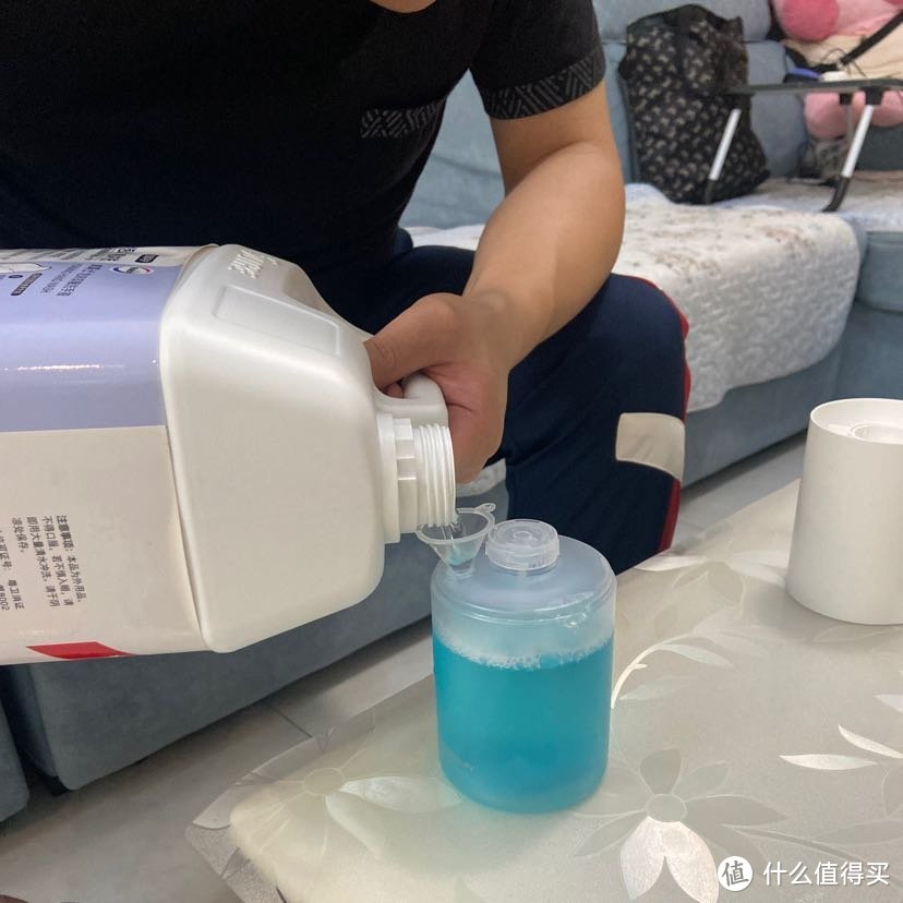 完美的解决小米洗手机补充洗手液