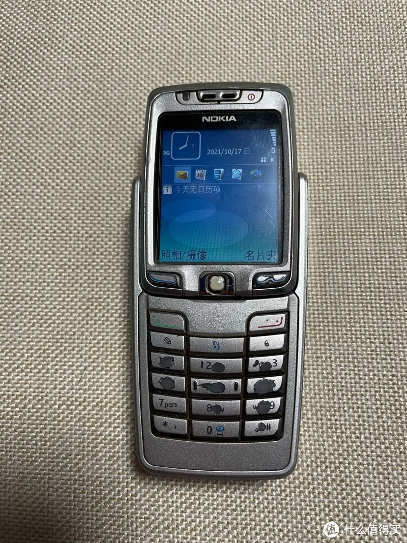 经典手机诺基亚NOKIA E70