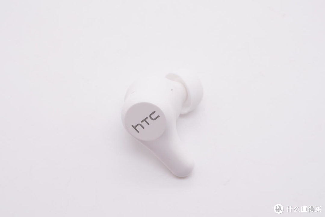 HTC首款TWS真无线耳机HTC E-mo1来了，拆解看看内部配置是否值得购买！