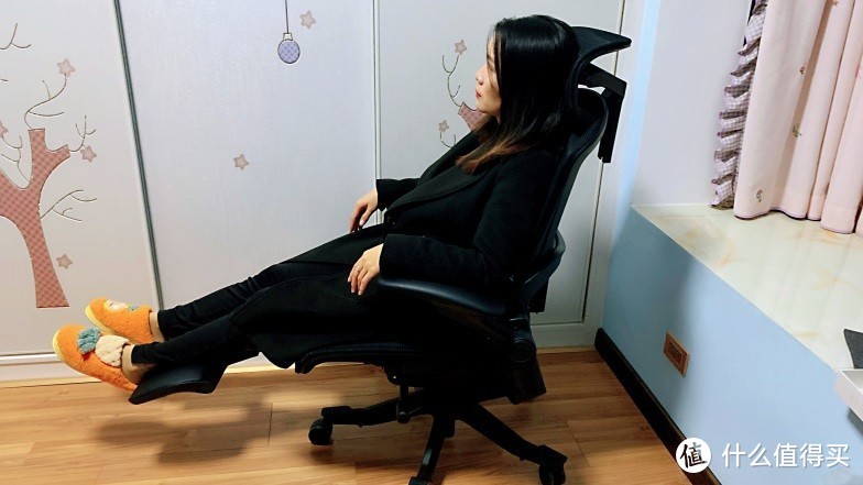 同亚健康说拜拜，网易严选星舰特别定制3D悬挂腰靠人体工学椅入手体验