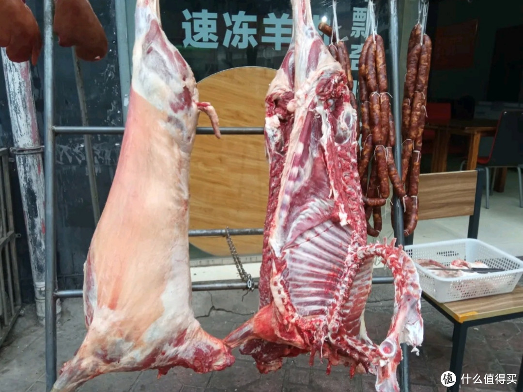 行家买羊肉，专买4个部位，价格便宜实惠，还比羊腩滋补美味