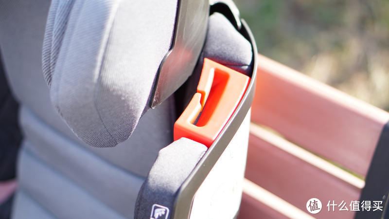 惠尔顿茧之旅2安全座椅，防护升级更安全，一键折叠好收纳
