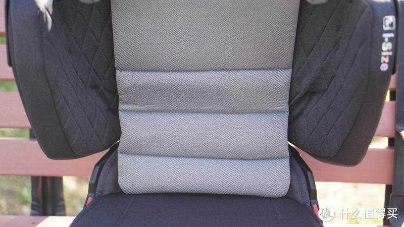惠尔顿茧之旅2安全座椅，防护升级更安全，一键折叠好收纳