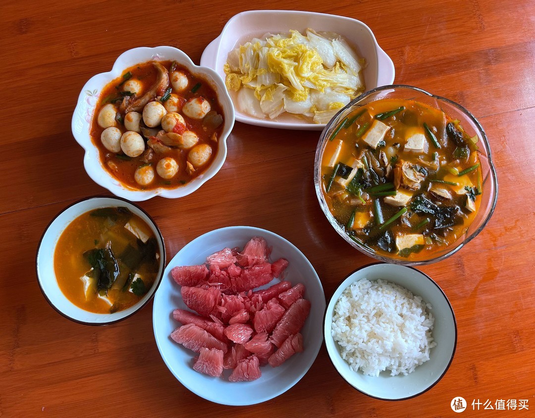 東莞一家三口的晚餐2菜1湯配當季水果好吃不浪費不要精緻窮