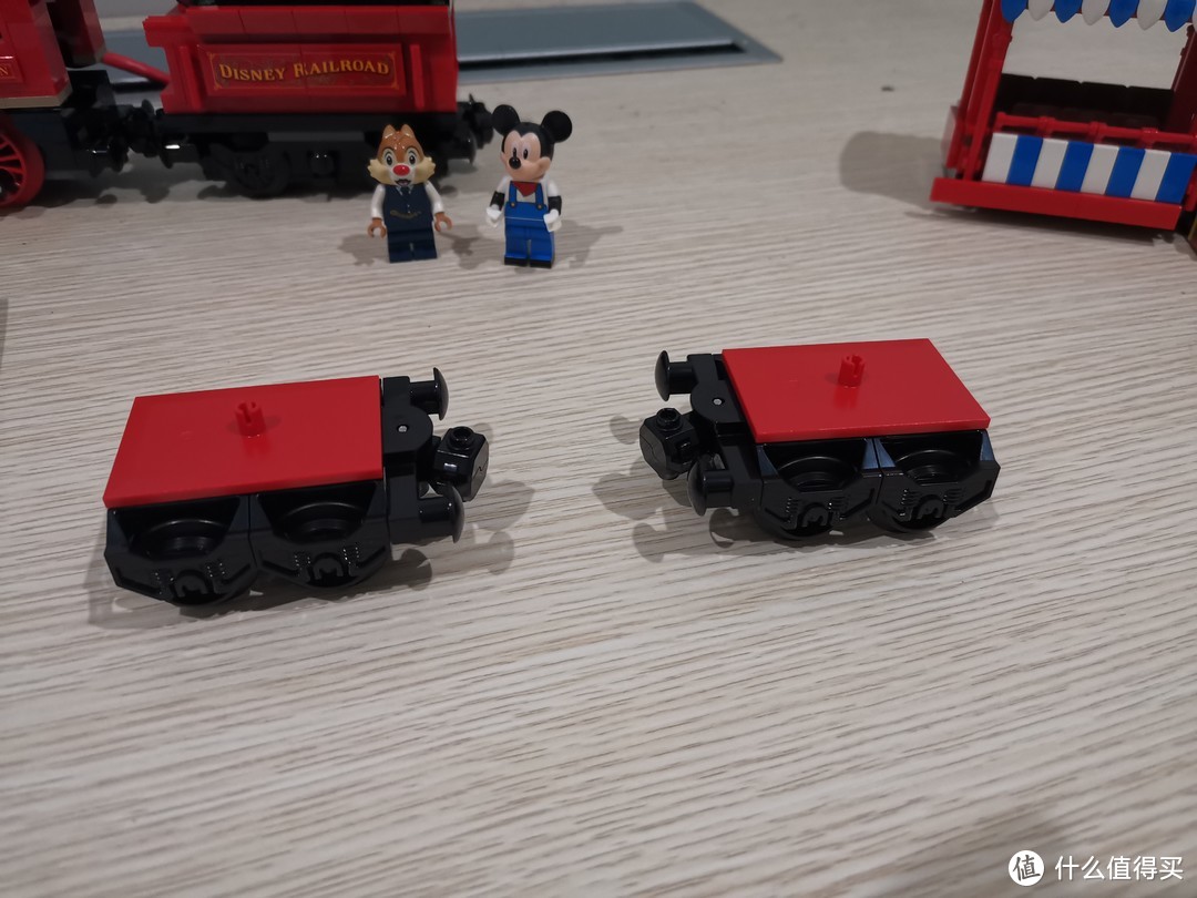 LEGO 迪士尼系列 71044 迪士尼小火车 评测 图多杀猫