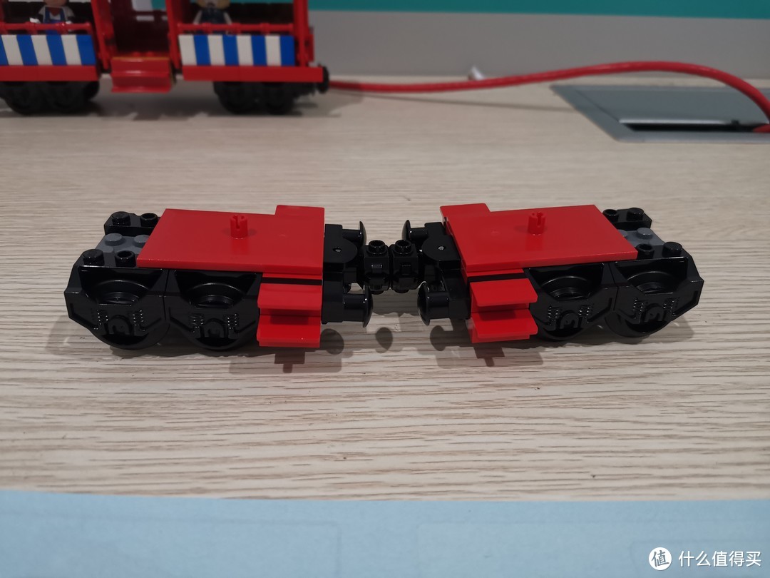 LEGO 迪士尼系列 71044 迪士尼小火车 评测 图多杀猫