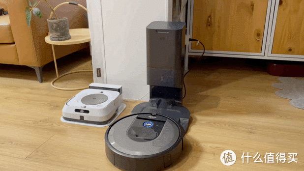 扫地机+擦地机能实现1+1>2？是什么让iRobot一直坚持扫拖分离技术