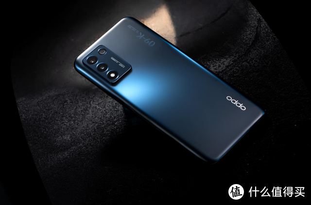 图赏：1500元就能入手OPPO K9s，这手机的性能配置真香