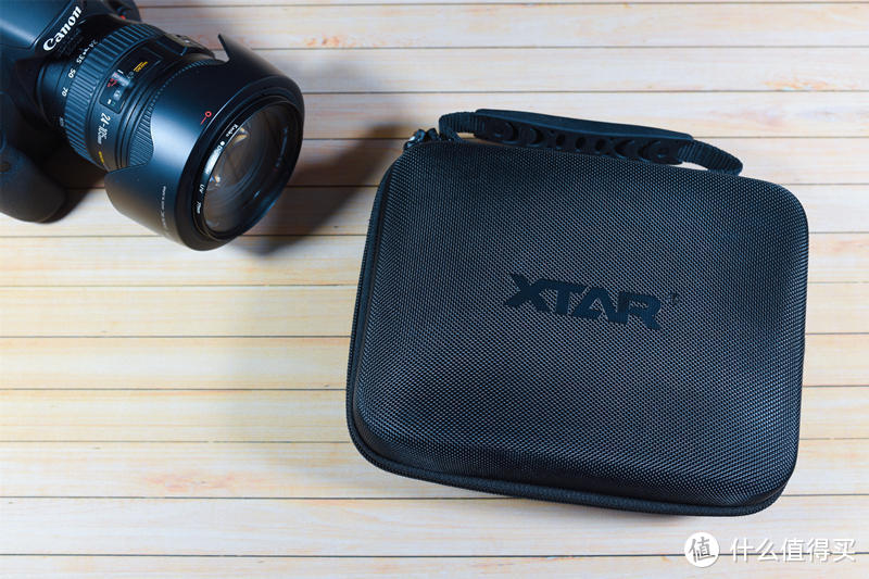 相机的春天来了，涵盖多品牌充电更自由-XTAR SN4 相机充电器
