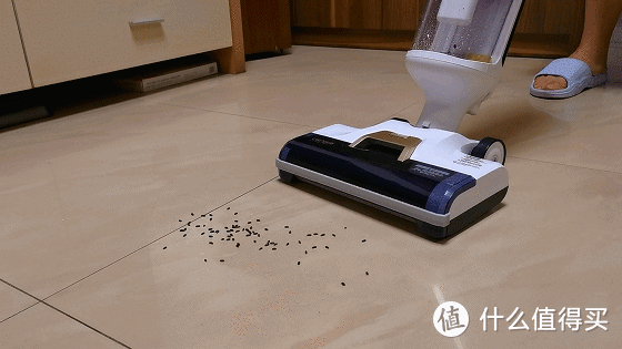 日本uoni由利智能吸拖洗一体机：新一代清洁神器，有颜值有性能