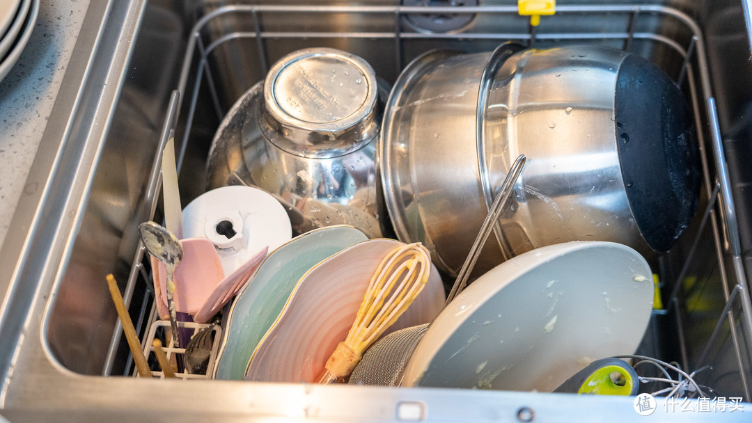 节省空间还是浪费空间？方太E5水槽洗碗机安装使用反馈