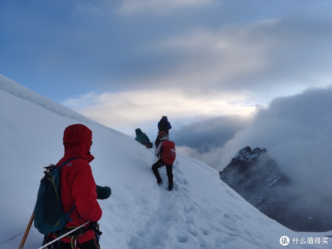 一座突如其来而又趣味十足的冷门雪山～贡嘎卫峰之一乌库楚（附详细行程及装