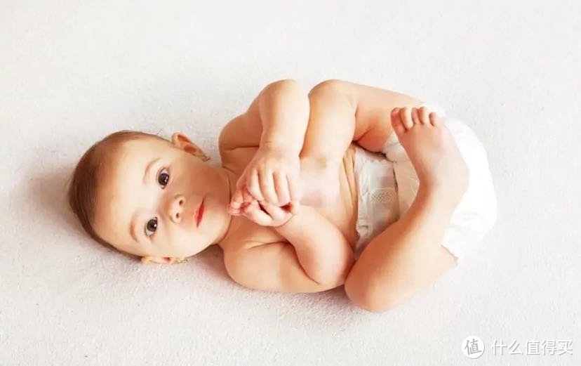 如何挑选一款适合宝宝的纸尿裤，及楼主家宝宝自用纸尿裤型号分享﻿