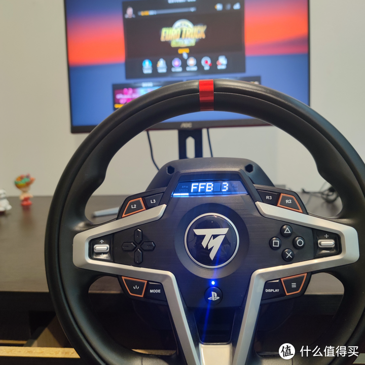 Thrustmaster（图马思特）面向 PS5/PS4 和 PC 的下一代混合动力赛车模拟器