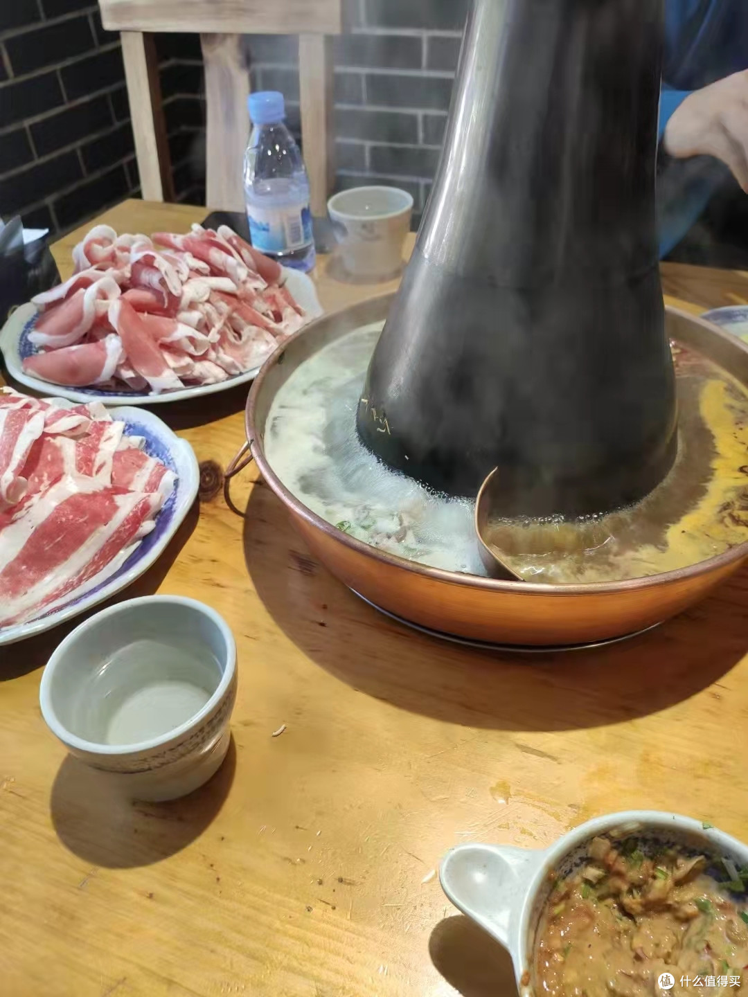 最爱吃的"东镇老火锅"