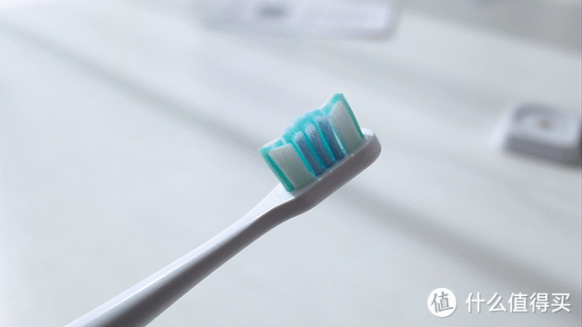 电动牙刷不伤牙，到底有什么黑科技？