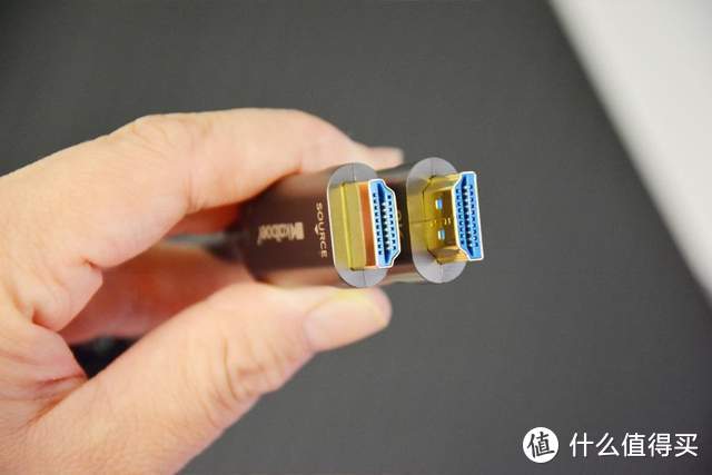 开博尔万兆光纤HDMI线如何？稳定性提升5倍，支持百米无损传输