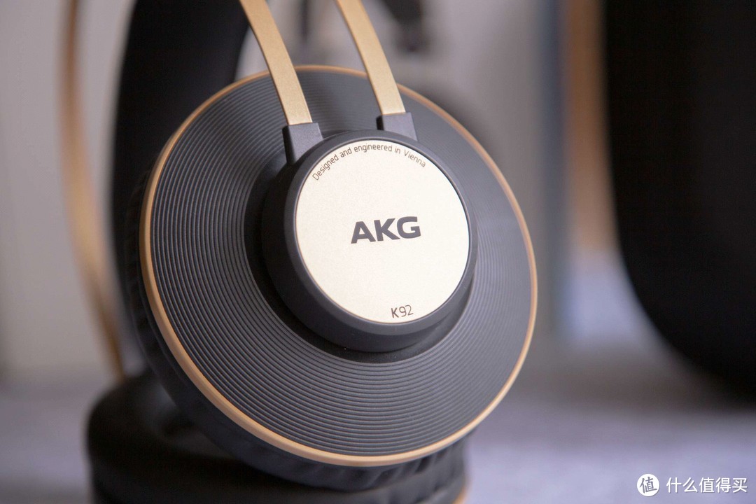 入门级监听耳机，让声音更真实一些 AKG K92