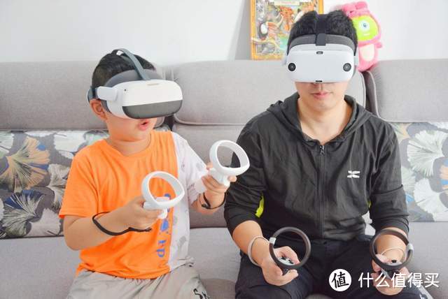 VR游戏机怎么选？爱奇艺奇遇3与Pico neo3强者对比
