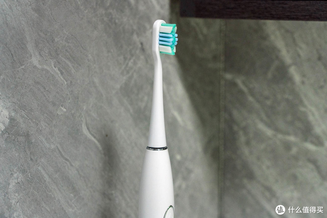 扉乐TIE系列电动牙刷评测：保护所有人群的牙齿，刷牙不伤牙