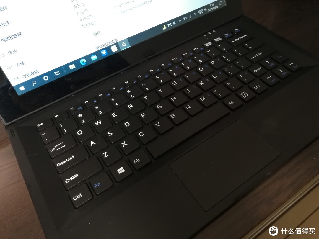 台电x2 pro主机和磁吸键盘的合体