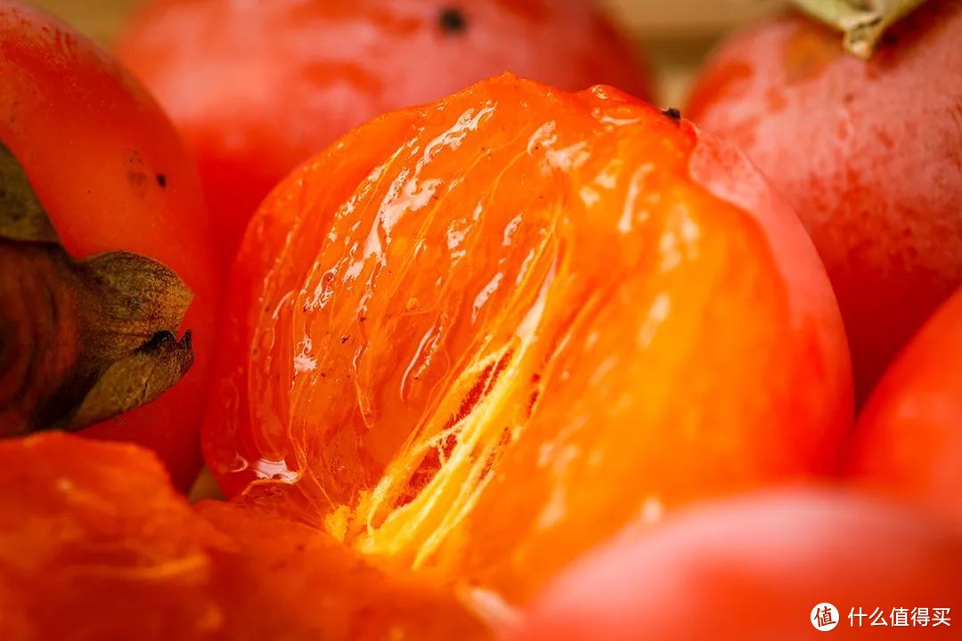 成熟的柿子 ©图虫创意