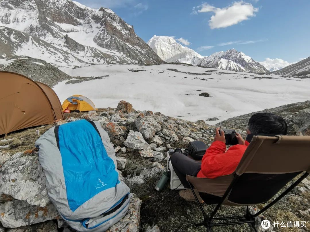 5月31日夏塔C3营地 海拔3500m，扎营没多久开始下雪