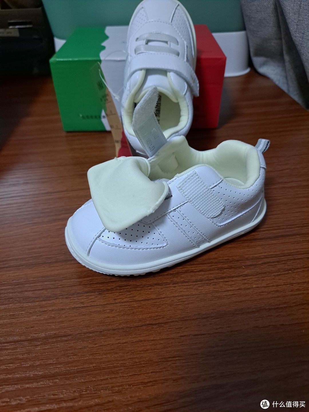 今年双十一第一单，给我家宝宝买了一双好看的小白鞋