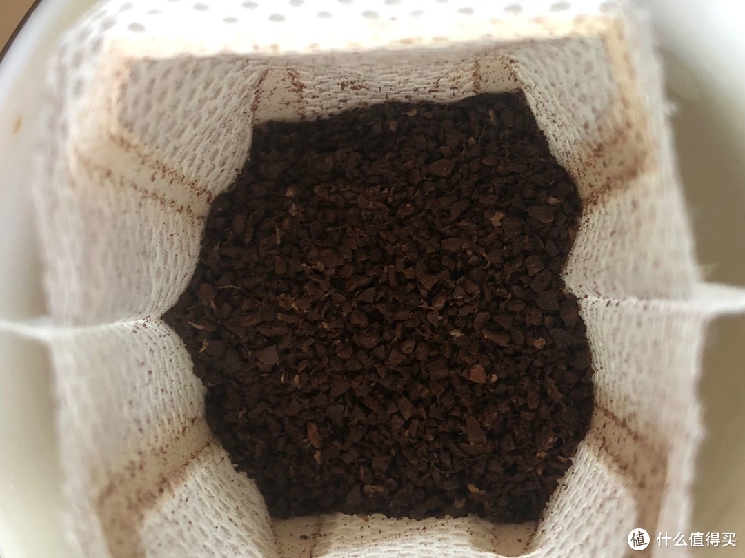 挂耳咖啡的咖啡豆粉末状态