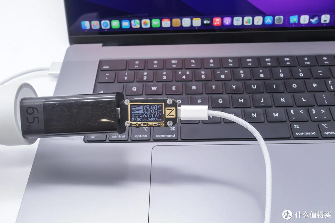 MacBook Pro 16充电测评：配备苹果首款140W氮化镓充电器的快充表现如何？