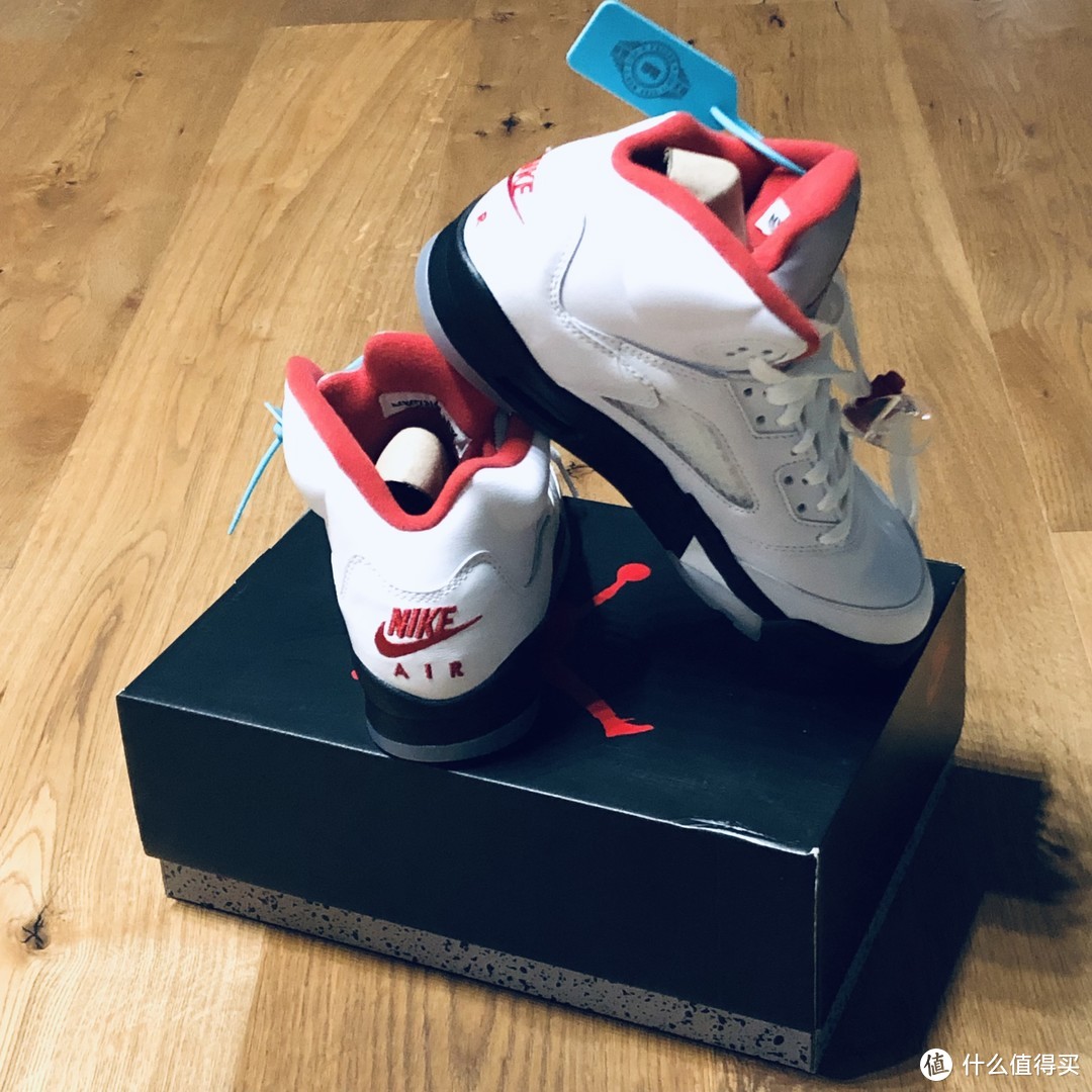 土星人久违的青春情怀|AJ5 Retro “Fire Red” GS流川枫